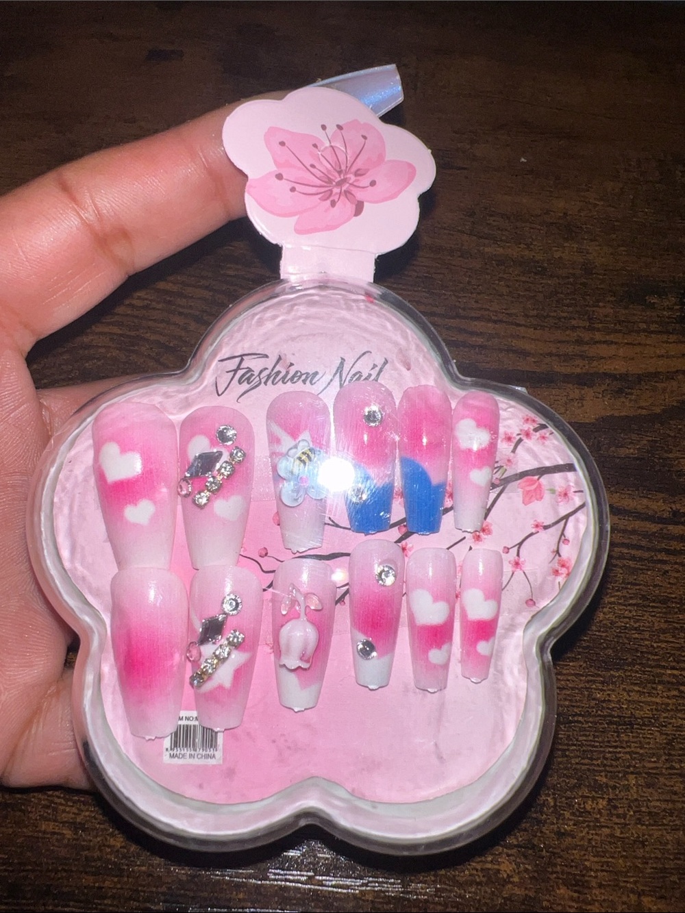 Pink Heart Ombre False Nail Set with Rhinestone Accents